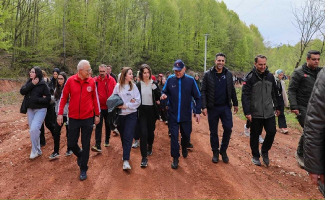 BAŞKAN ÖZLÜ’DEN GENÇLERE ALTIN TAVSİYELER