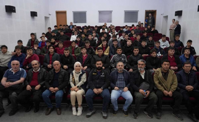 BİLİM MERKEZİ’NDEN FARKINDALIK EĞİTİMİ